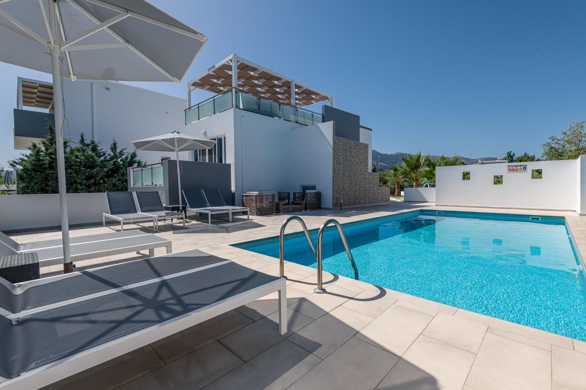 ASTERIA PEARL VILLA 2 with Rooftop Jacuzzi Tigaki Zewnętrze zdjęcie
